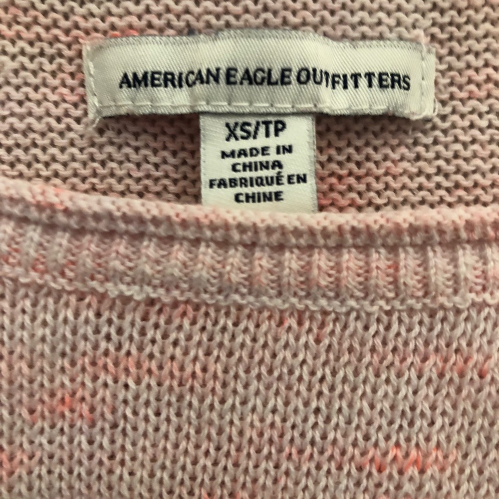 Pink sweater - Picture 2 of 2